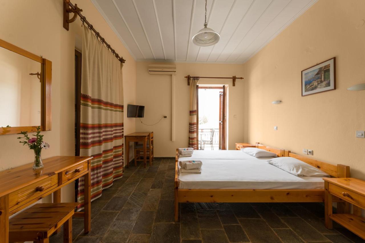 Kastro Aggeliki Apartamento Kardamyli Exterior foto