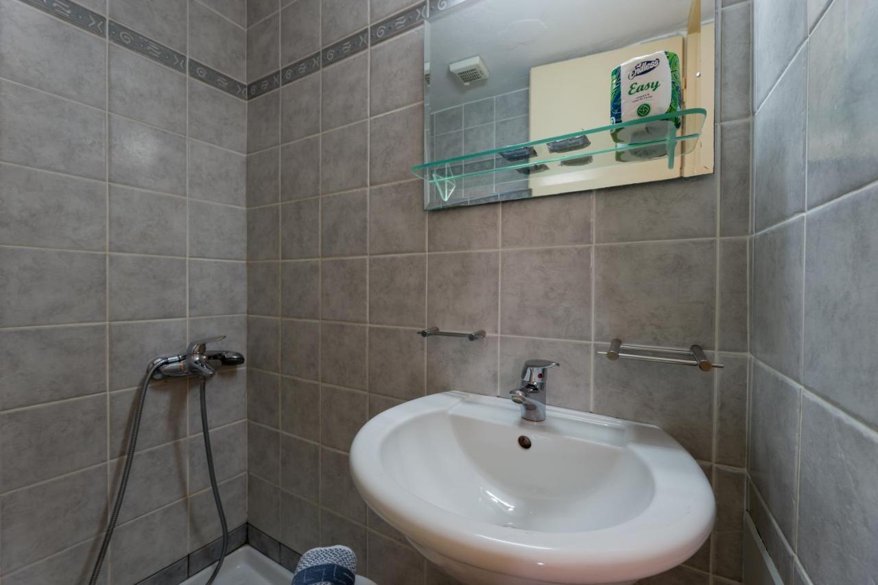 Kastro Aggeliki Apartamento Kardamyli Exterior foto